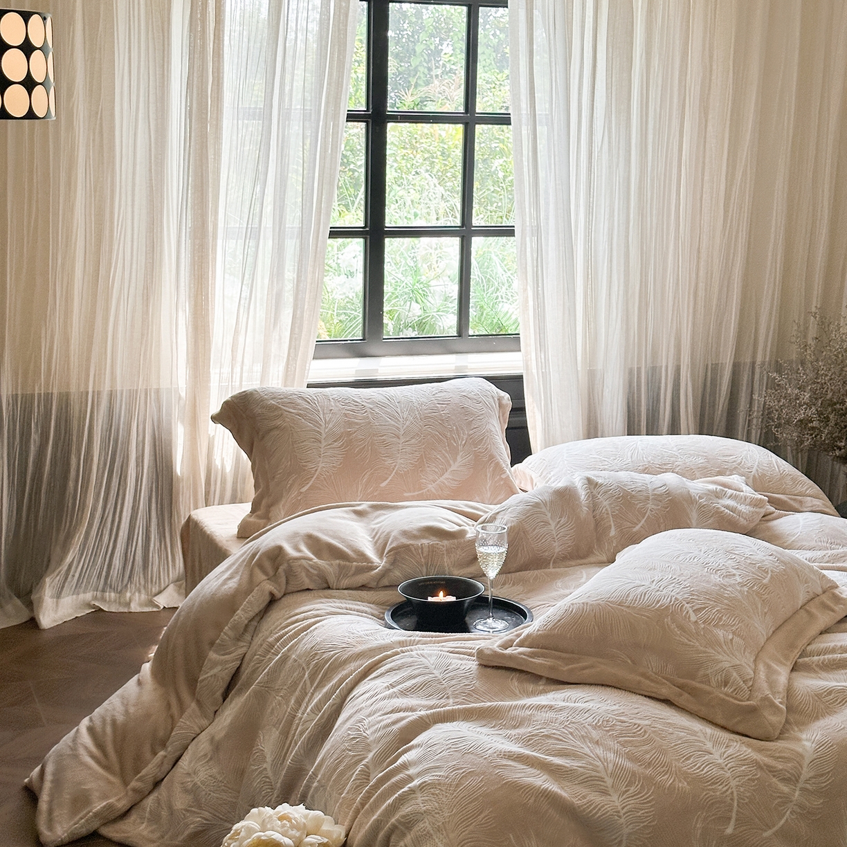 91家纺网 家纺一手货源 找家纺 时亿家居 2025新款280g牛奶绒四件套-轻羽 轻羽-卡其