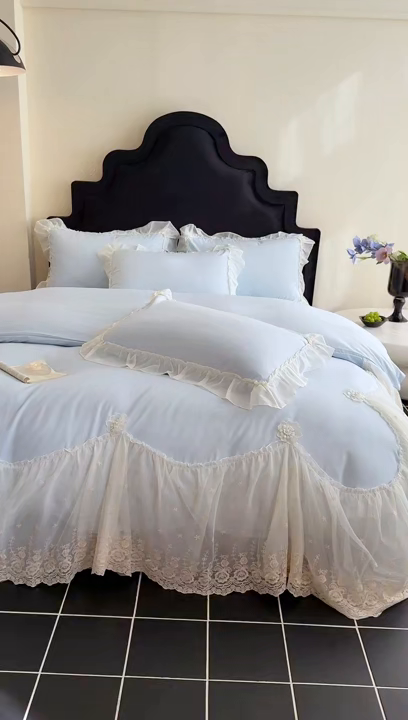 91家纺网 家纺一手货源 找家纺 艺玲家纺 2025新款棉小棉法式公主风仙仙子系列四件套 仙仙子蓝