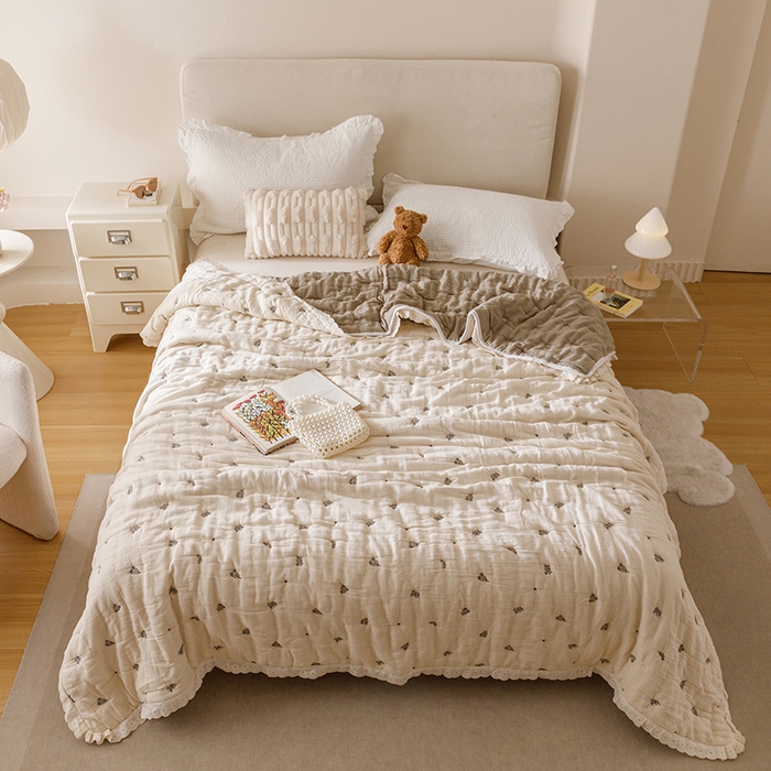 91家纺网 家纺一手货源 找家纺 麻依 2025新款安心棉十层纱布泡芙被全棉纱布被子被芯 兰溪