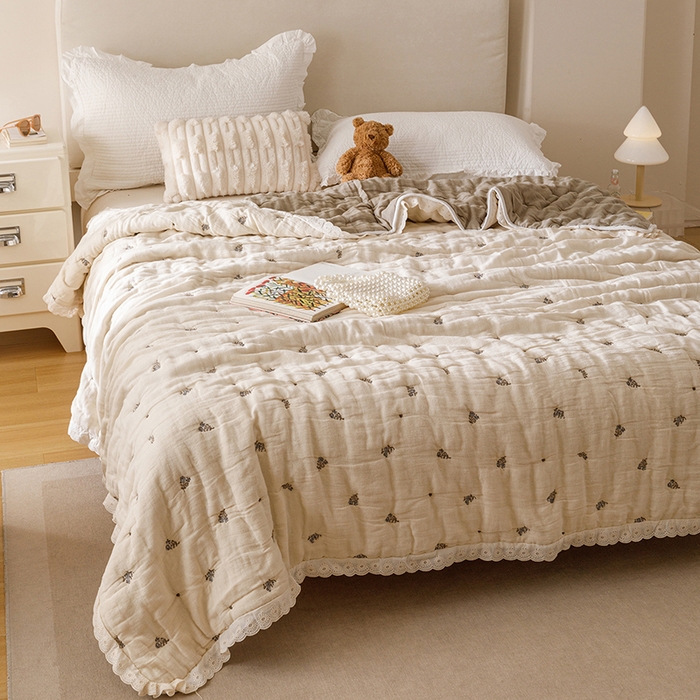 91家纺网 家纺一手货源 找家纺 麻依 2025新款安心棉十层纱布泡芙被全棉纱布被子被芯 兰溪