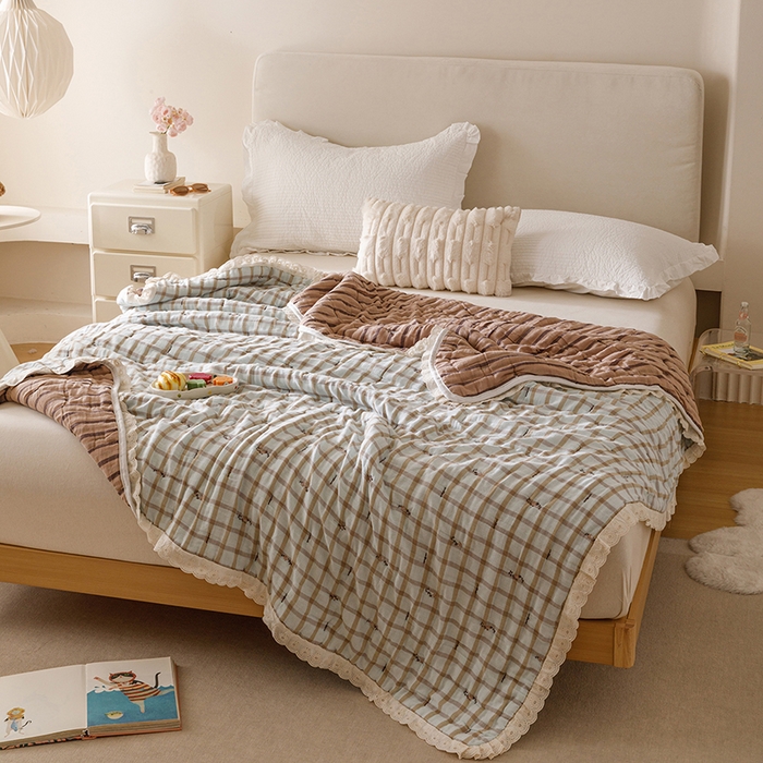 91家纺网 家纺一手货源 找家纺 麻依 2025新款安心棉十层纱布泡芙被全棉纱布被子被芯 伊慕