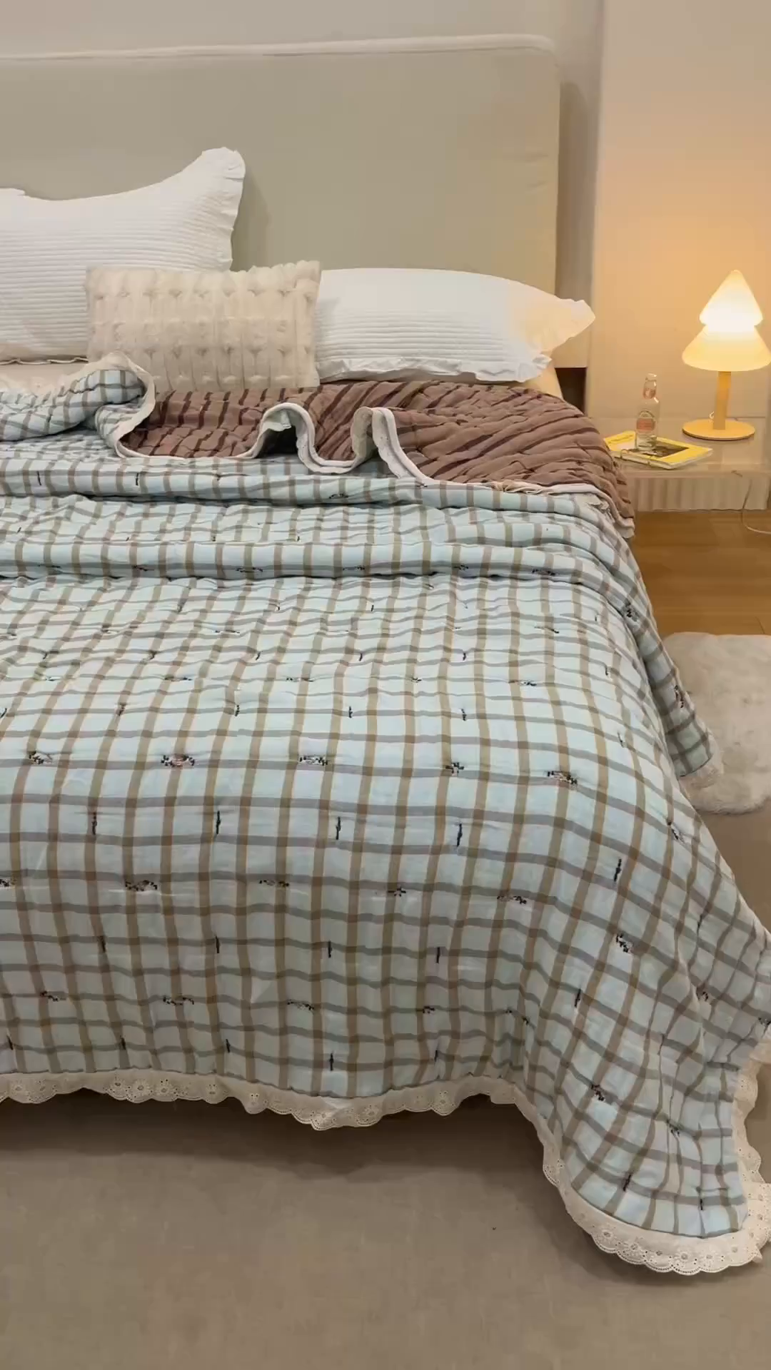 91家纺网 家纺一手货源 找家纺 麻依 2025新款安心棉十层纱布泡芙被全棉纱布被子被芯 伊慕