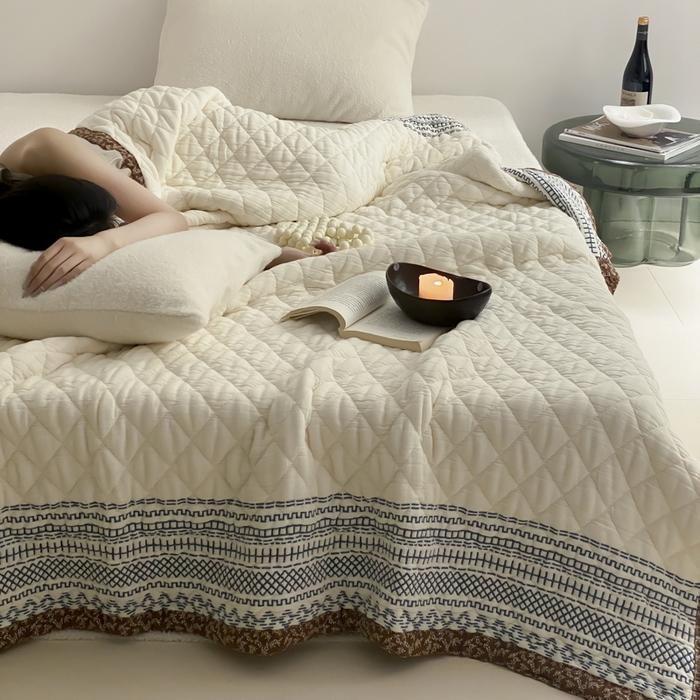 91家纺网 家纺一手货源 找家纺 麻依 2025新款韩国泡芙被十层全棉纱布被子被芯 洛格羽-白