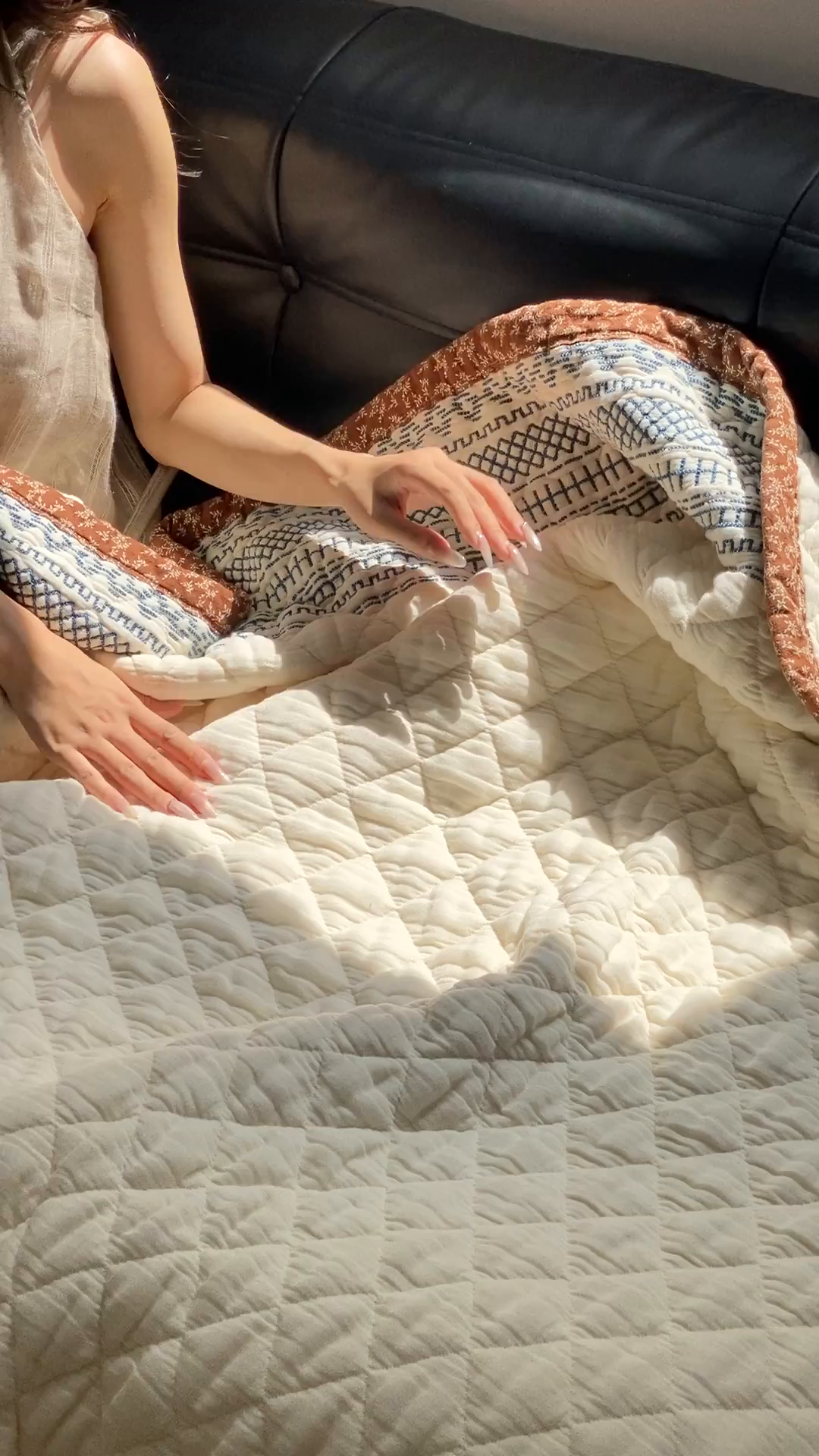 91家纺网 家纺一手货源 找家纺 麻依 2025新款韩国泡芙被十层全棉纱布被子被芯 洛格羽-白