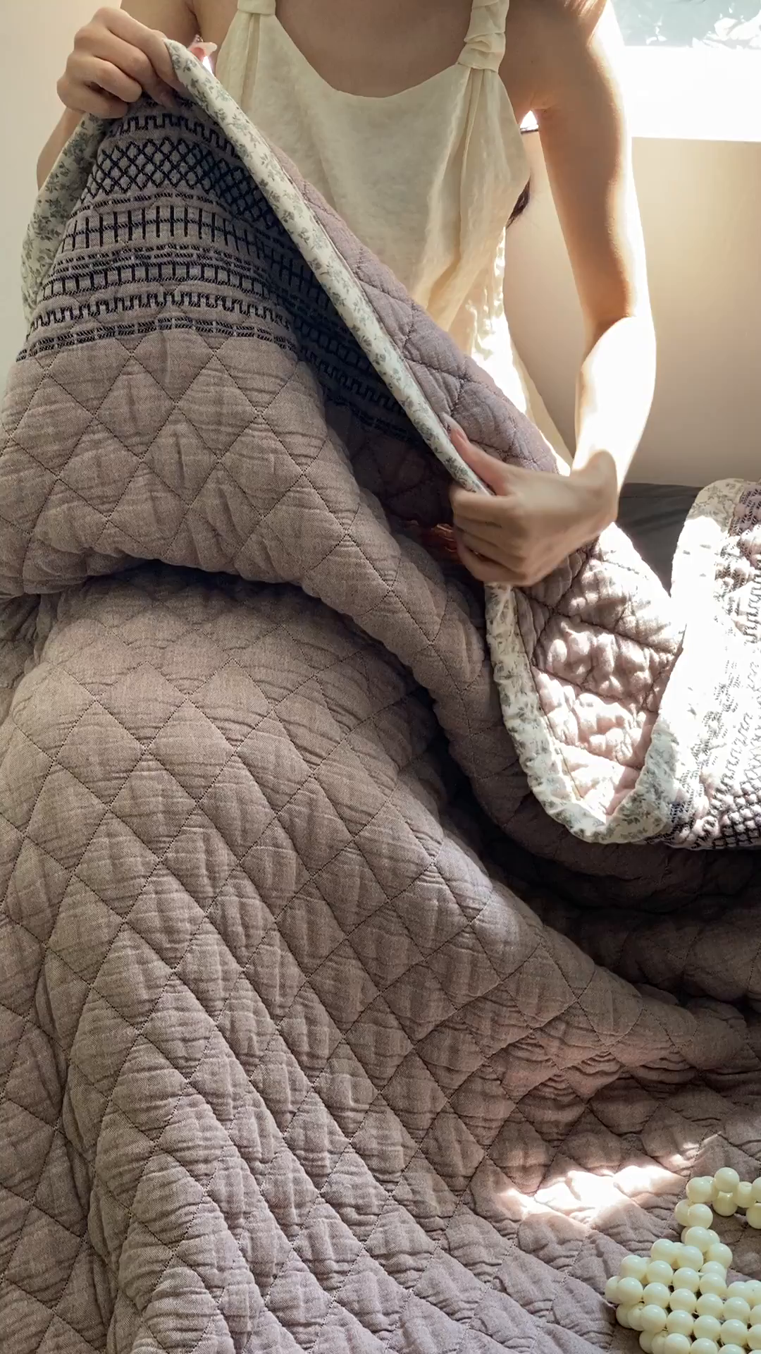 91家纺网 家纺一手货源 找家纺 麻依 2025新款韩国泡芙被十层全棉纱布被子被芯 洛格羽-咖