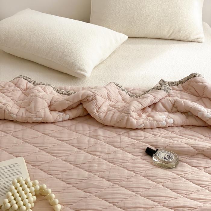 91家纺网 家纺一手货源 找家纺 麻依 2025新款韩国泡芙被十层全棉纱布被子被芯 樱桃派