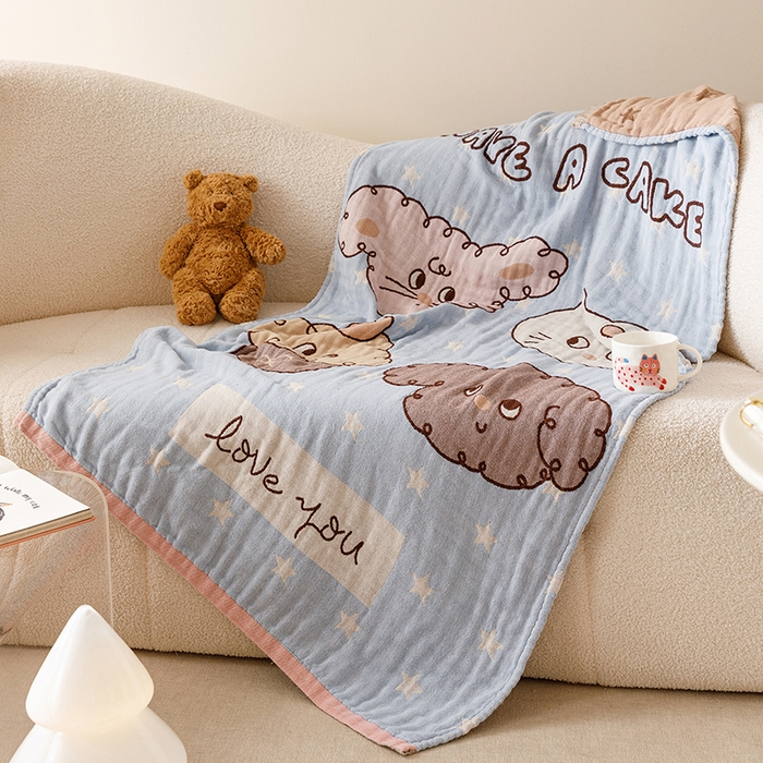 91家纺网 家纺一手货源 找家纺 麻依 2025新款全棉四层纱布浴巾披肩旅行毯 动物蛋糕