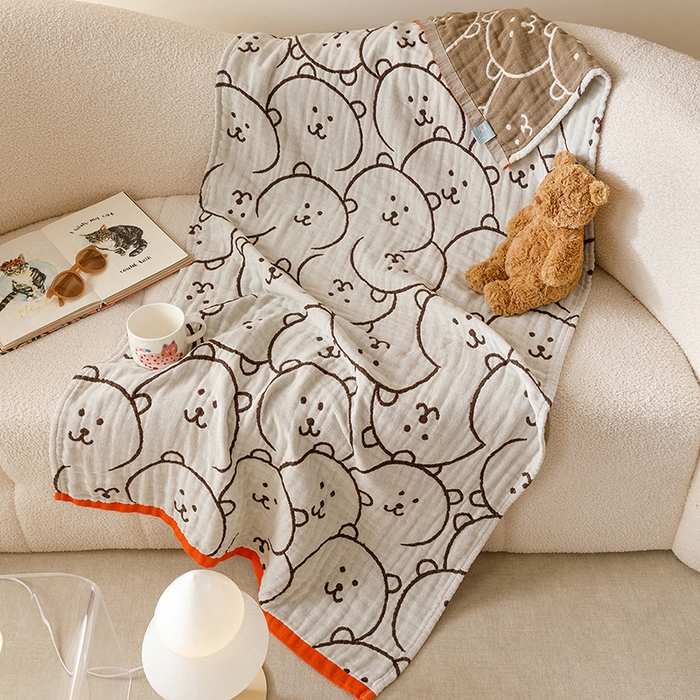 91家纺网 家纺一手货源 找家纺 麻依 2025新款全棉四层纱布浴巾披肩旅行毯 怪怪熊