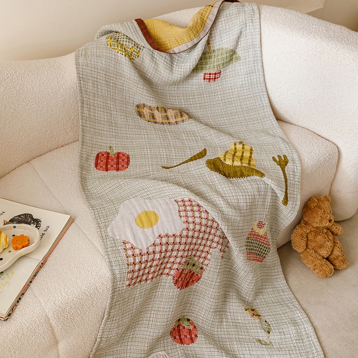 91家纺网 家纺一手货源 找家纺 麻依 2025新款全棉四层纱布浴巾披肩旅行毯 甜品派对