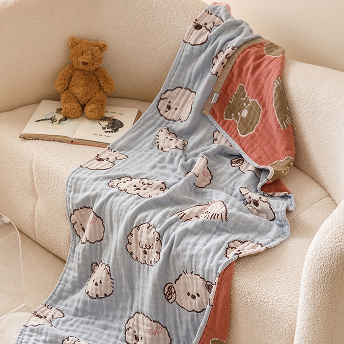 91家纺网 家纺一手货源 找家纺 麻依 2025新款全棉四层纱布浴巾披肩旅行毯 线条狗狗