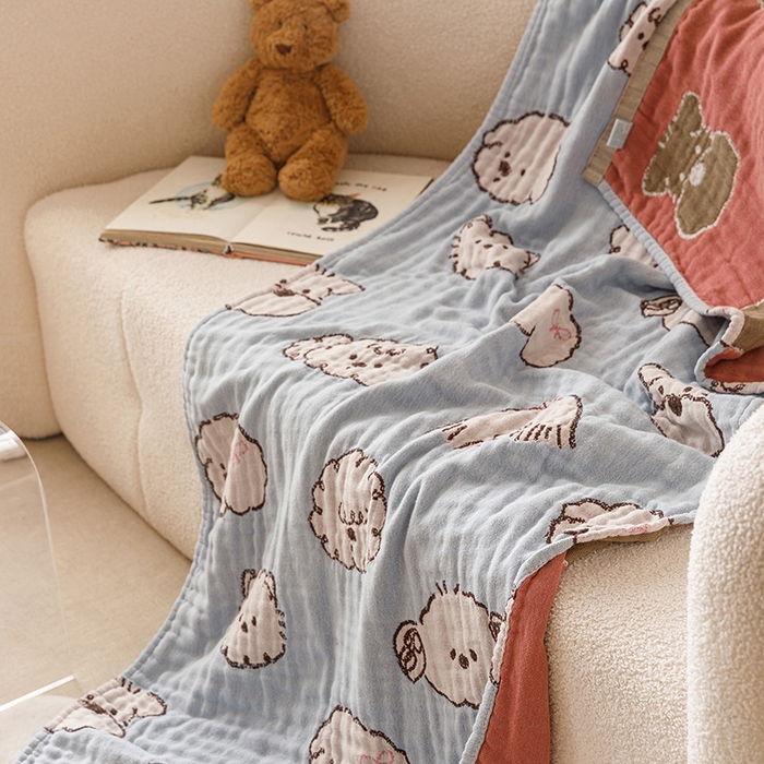 91家纺网 家纺一手货源 找家纺 麻依 2025新款全棉四层纱布浴巾披肩旅行毯 线条狗狗