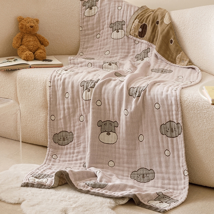 91家纺网 家纺一手货源 找家纺 麻依 2025新款全棉四层纱布浴巾披肩旅行毯 雪纳瑞