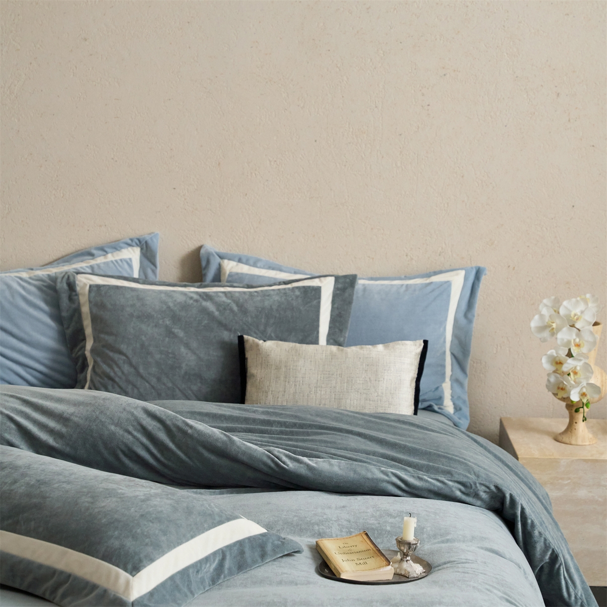 91家纺网 家纺一手货源 找家纺 121 2025新款轻奢新法式德芙绒宝宝绒婴儿绒短毛绒牛奶绒四件套床单被套 繁华-草木灰