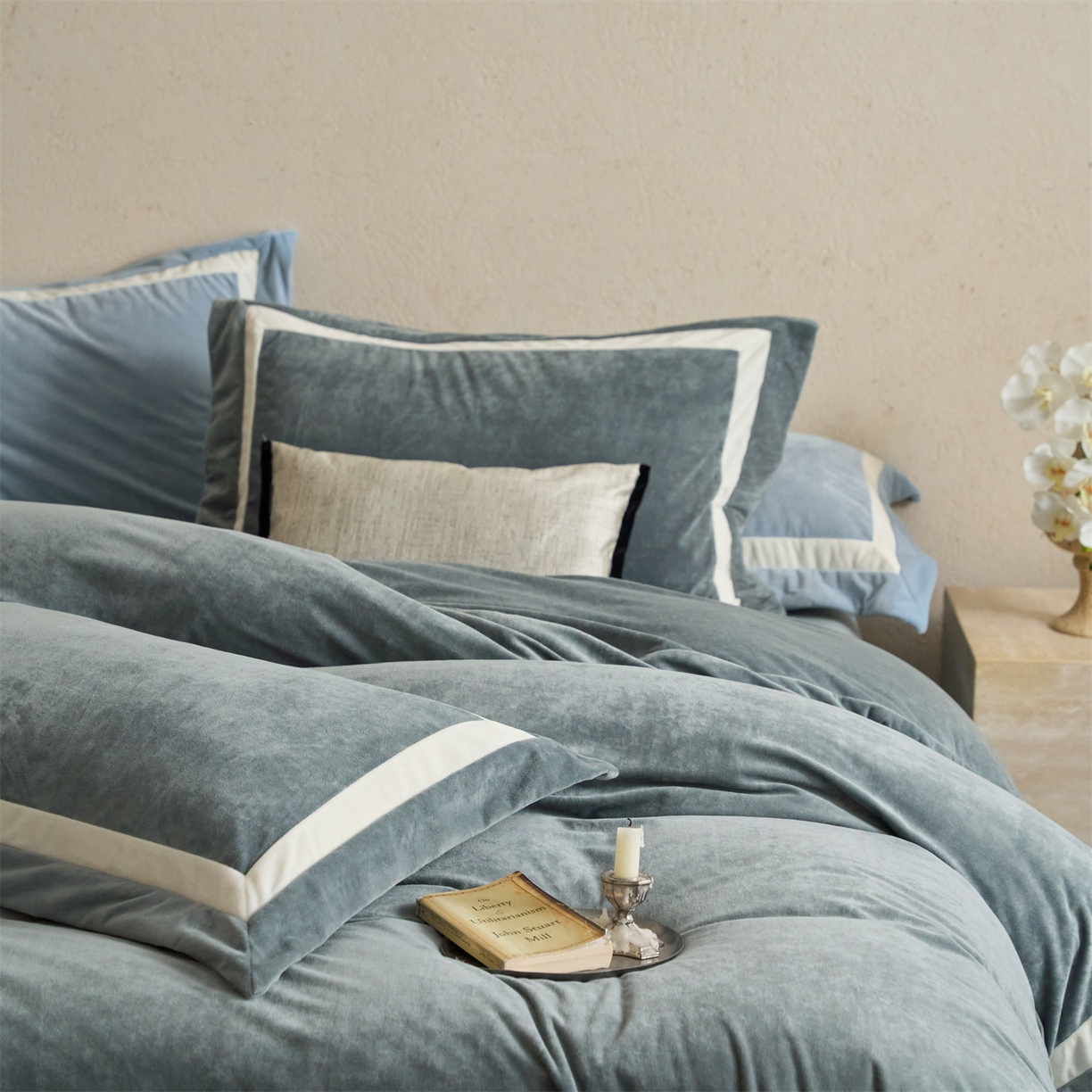 91家纺网 家纺一手货源 找家纺 121 2025新款轻奢新法式德芙绒宝宝绒婴儿绒短毛绒牛奶绒四件套床单被套 繁华-草木灰