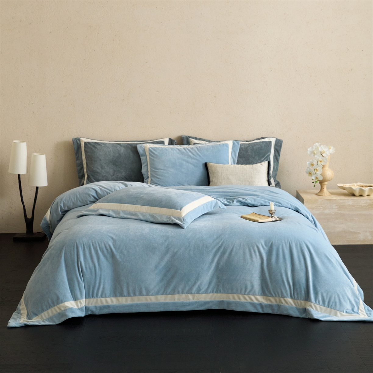 91家纺网 家纺一手货源 找家纺 121 2025新款轻奢新法式德芙绒宝宝绒婴儿绒短毛绒牛奶绒四件套床单被套 繁华-和煦蓝