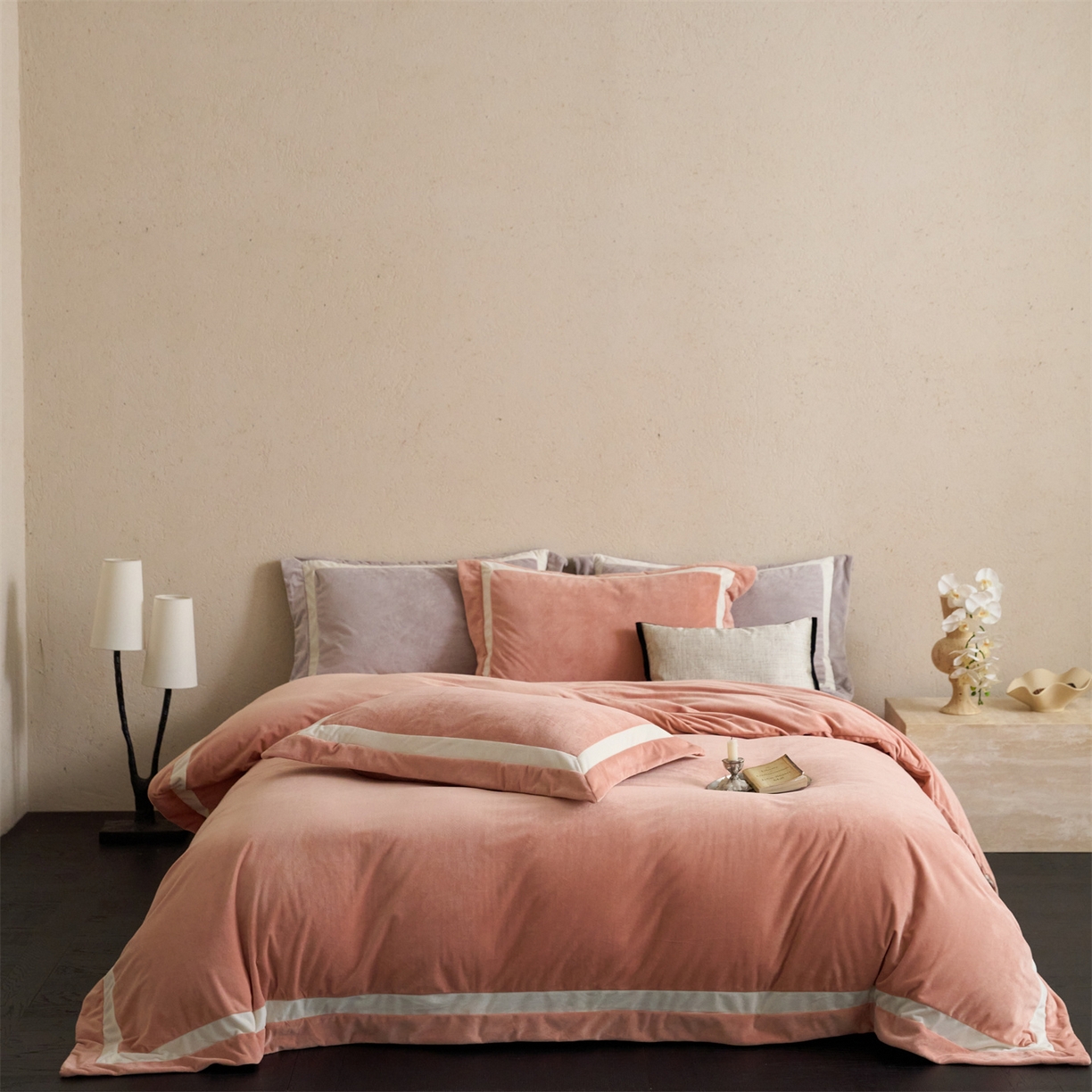 91家纺网 家纺一手货源 找家纺 121 2025新款轻奢新法式德芙绒宝宝绒婴儿绒短毛绒牛奶绒四件套床单被套 繁华-琳琅粉