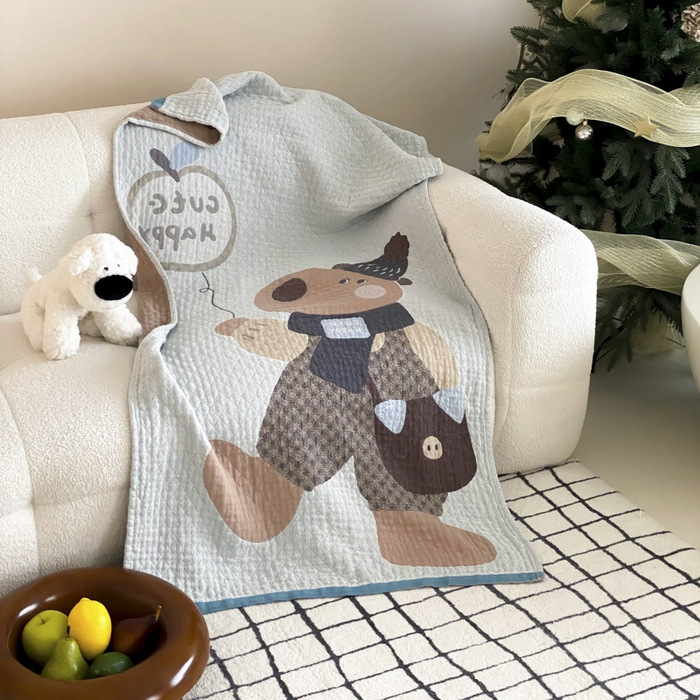 91家纺网 家纺一手货源 找家纺 麻依 2025新款软萌纱布浴巾四层全棉纱布浴巾 快乐卡皮 80*160