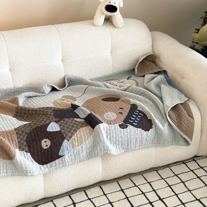 91家纺网 家纺一手货源 找家纺 麻依 2025新款软萌纱布浴巾四层全棉纱布浴巾 快乐卡皮 80*160