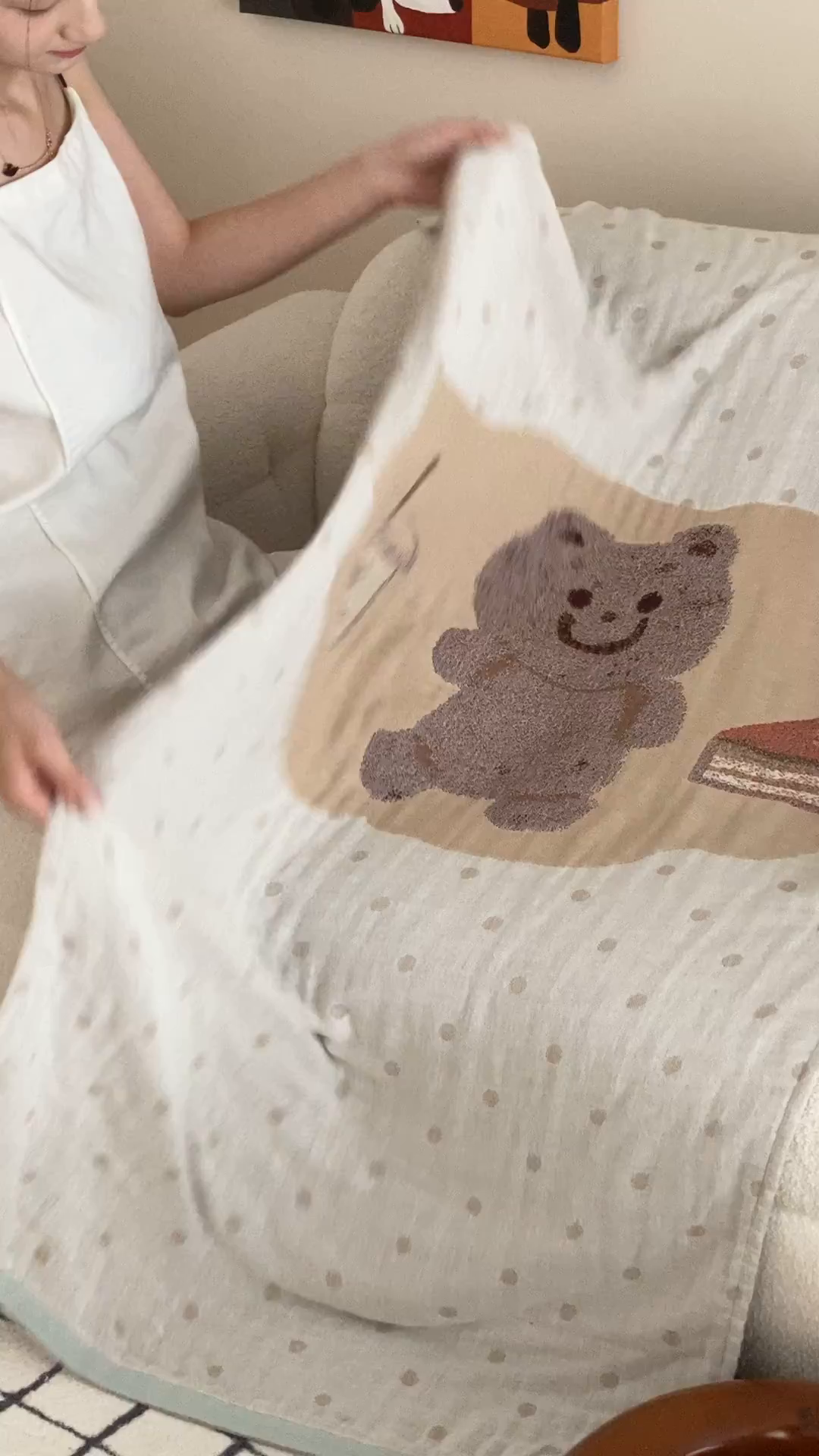 91家纺网 家纺一手货源 找家纺 麻依 2025新款软萌纱布浴巾四层全棉纱布浴巾 甜品熊 80*160