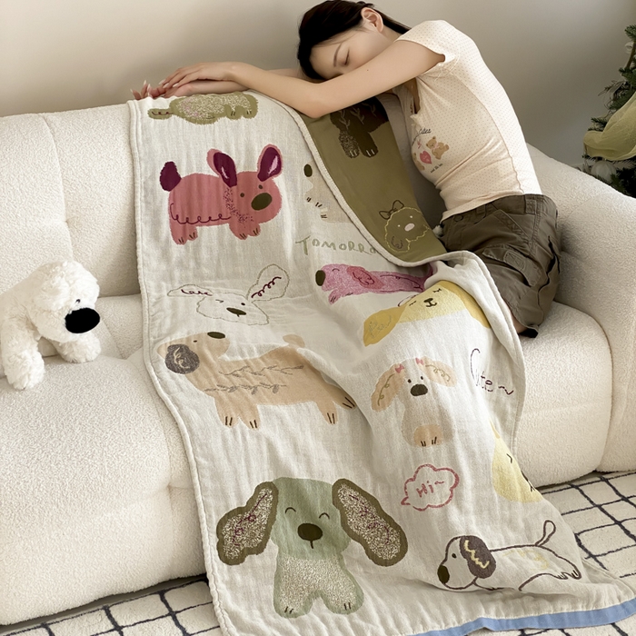 91家纺网 家纺一手货源 找家纺 麻依 2025新款软萌纱布浴巾四层全棉纱布浴巾 小狗的快乐 80*160