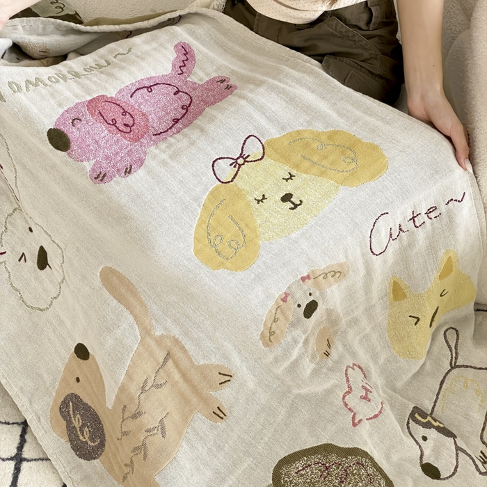 91家纺网 家纺一手货源 找家纺 麻依 2025新款软萌纱布浴巾四层全棉纱布浴巾 小狗的快乐 80*160