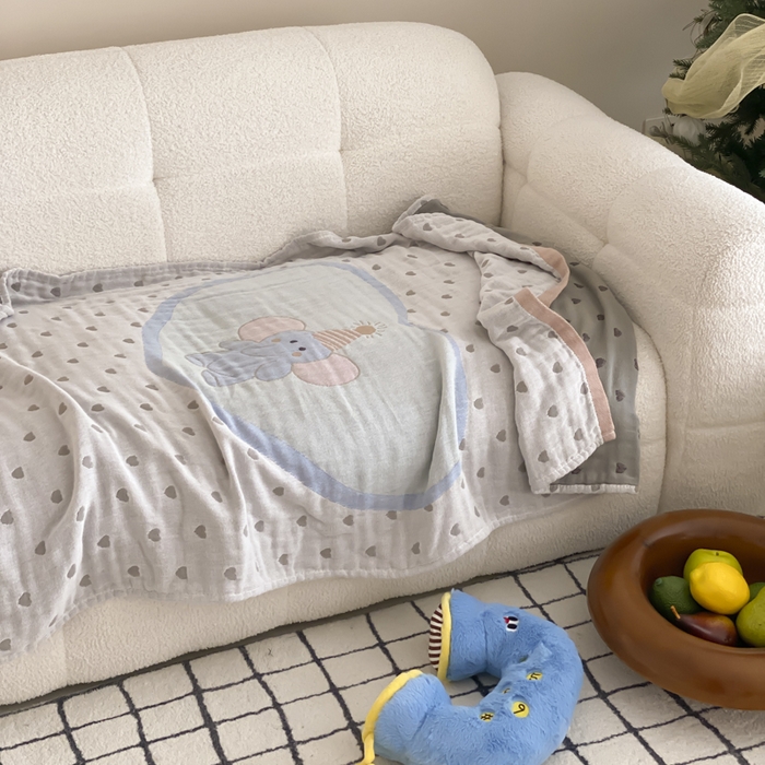 91家纺网 家纺一手货源 找家纺 麻依 2025新款软萌纱布浴巾四层全棉纱布浴巾 心心小象 80*160