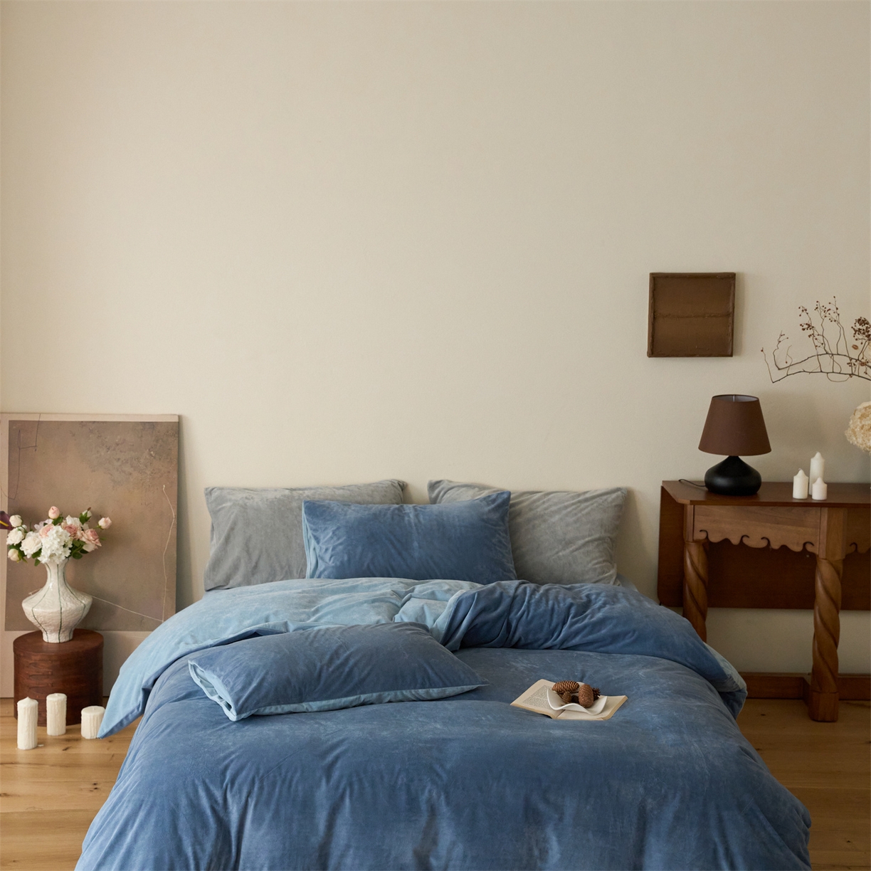 91家纺网 家纺一手货源 找家纺 121 2025新款轻奢新法式德芙绒宝宝绒婴儿绒短毛绒牛奶绒四件套床单被套 魅蓝水蓝