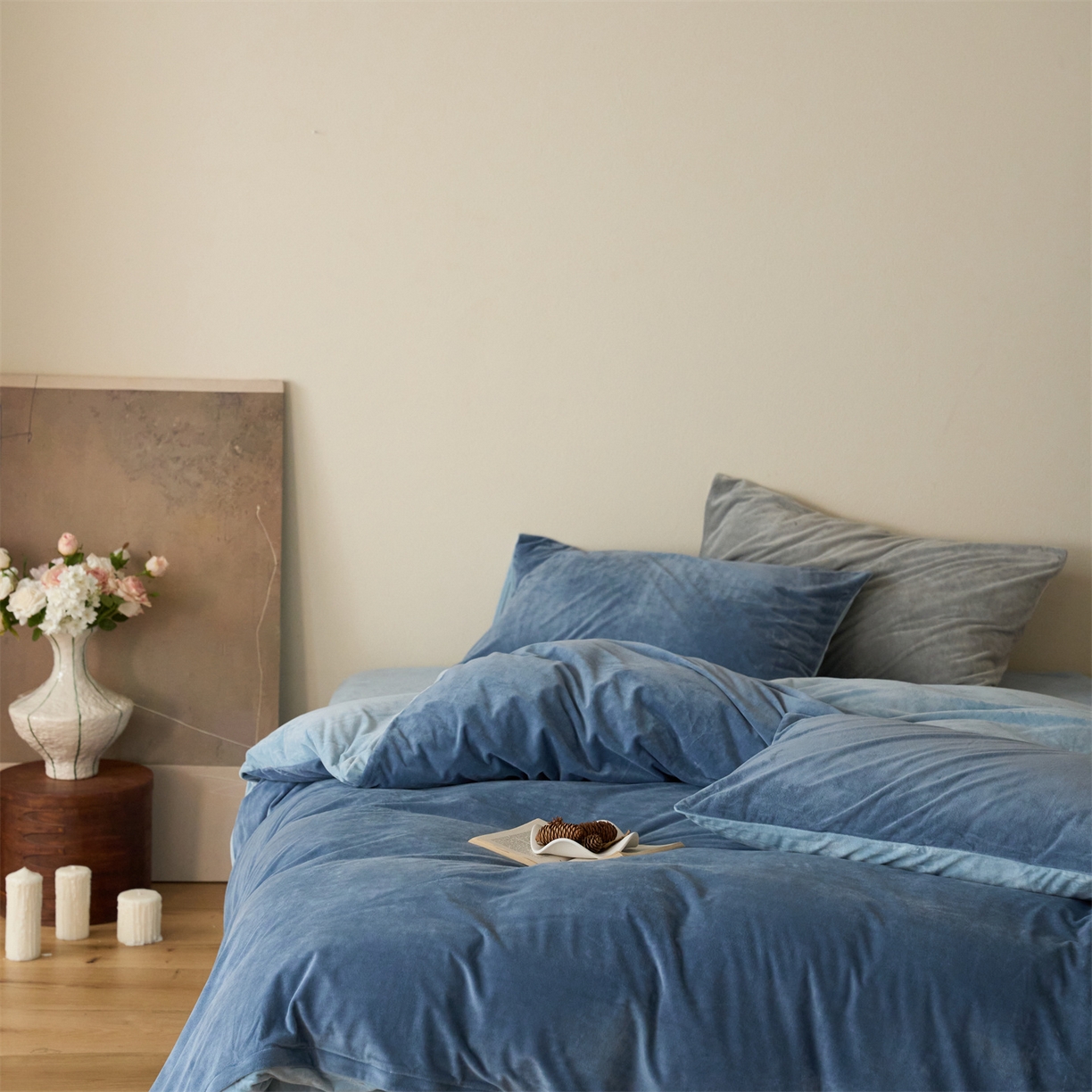 91家纺网 家纺一手货源 找家纺 121 2025新款轻奢新法式德芙绒宝宝绒婴儿绒短毛绒牛奶绒四件套床单被套 魅蓝水蓝