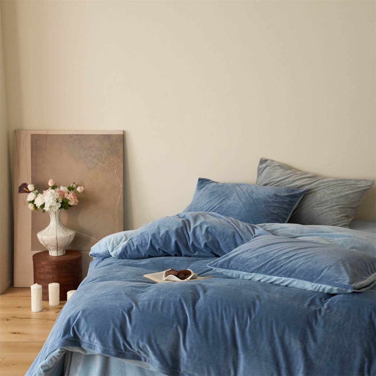 91家纺网 家纺一手货源 找家纺 121 2025新款轻奢新法式德芙绒宝宝绒婴儿绒短毛绒牛奶绒四件套床单被套 魅蓝水蓝