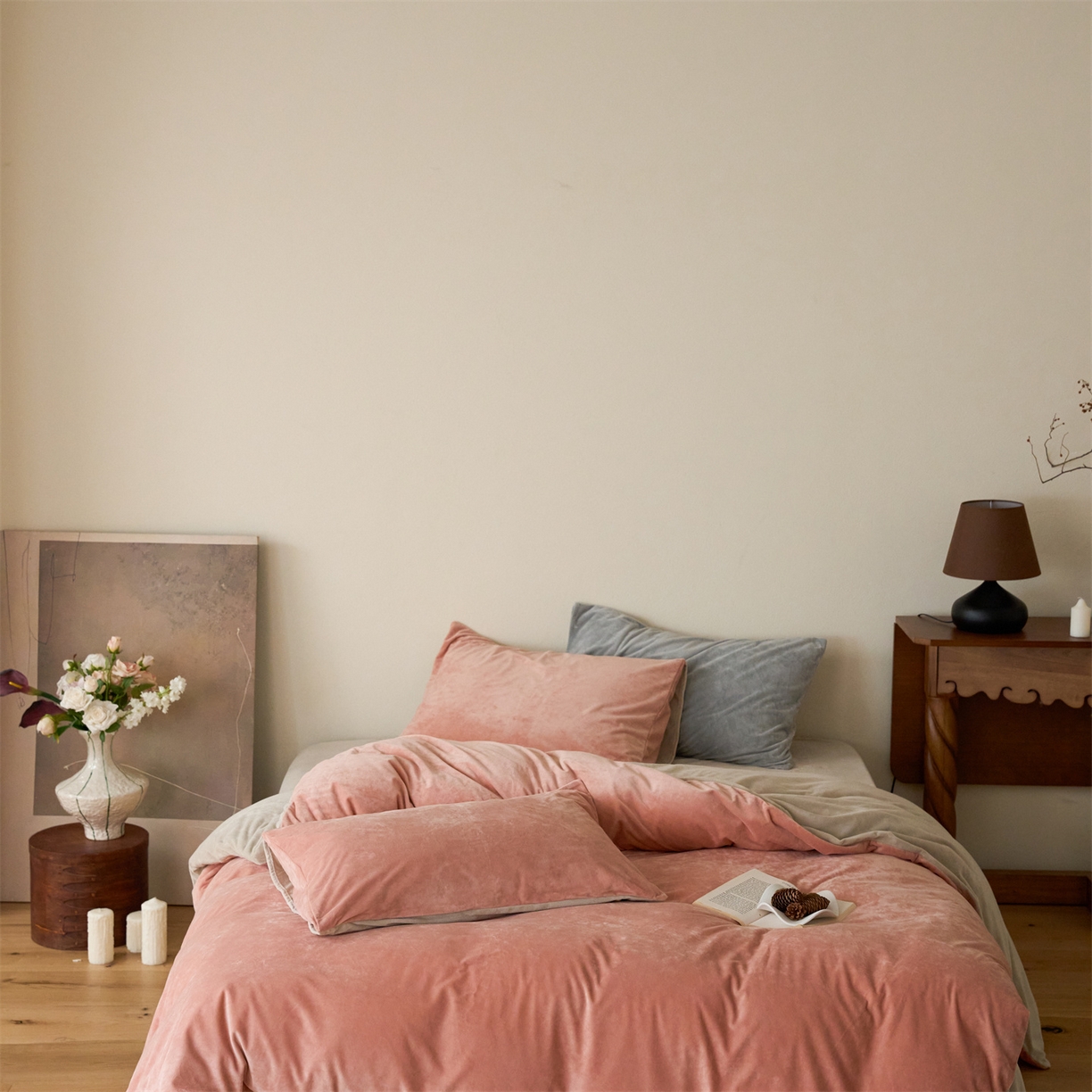 91家纺网 家纺一手货源 找家纺 121 2025新款轻奢新法式德芙绒宝宝绒婴儿绒短毛绒牛奶绒四件套床单被套 柔粉奶杏