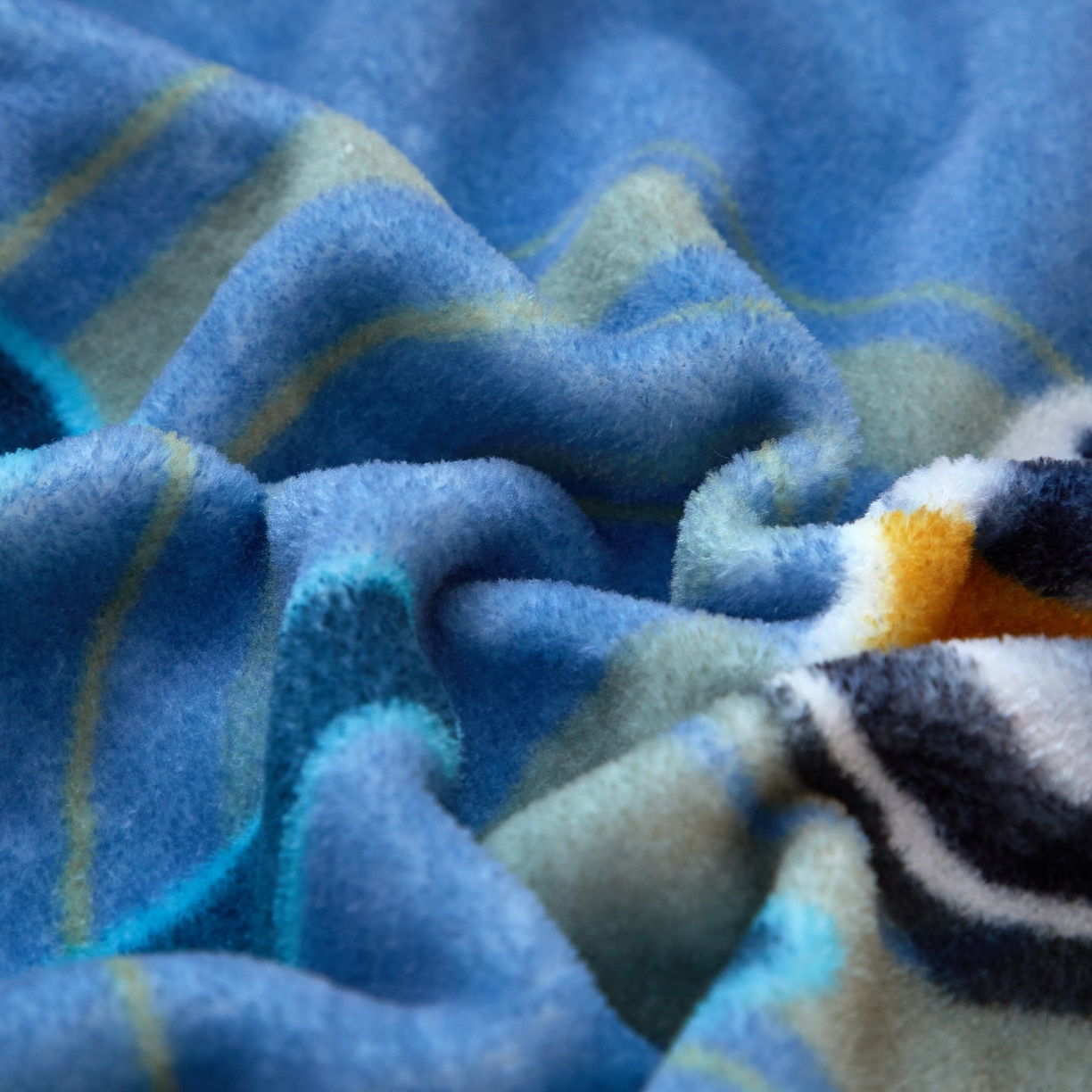 91家纺网 家纺一手货源 找家纺 蘭菲家纺 2025新款变形金刚牛奶绒四件套 2号