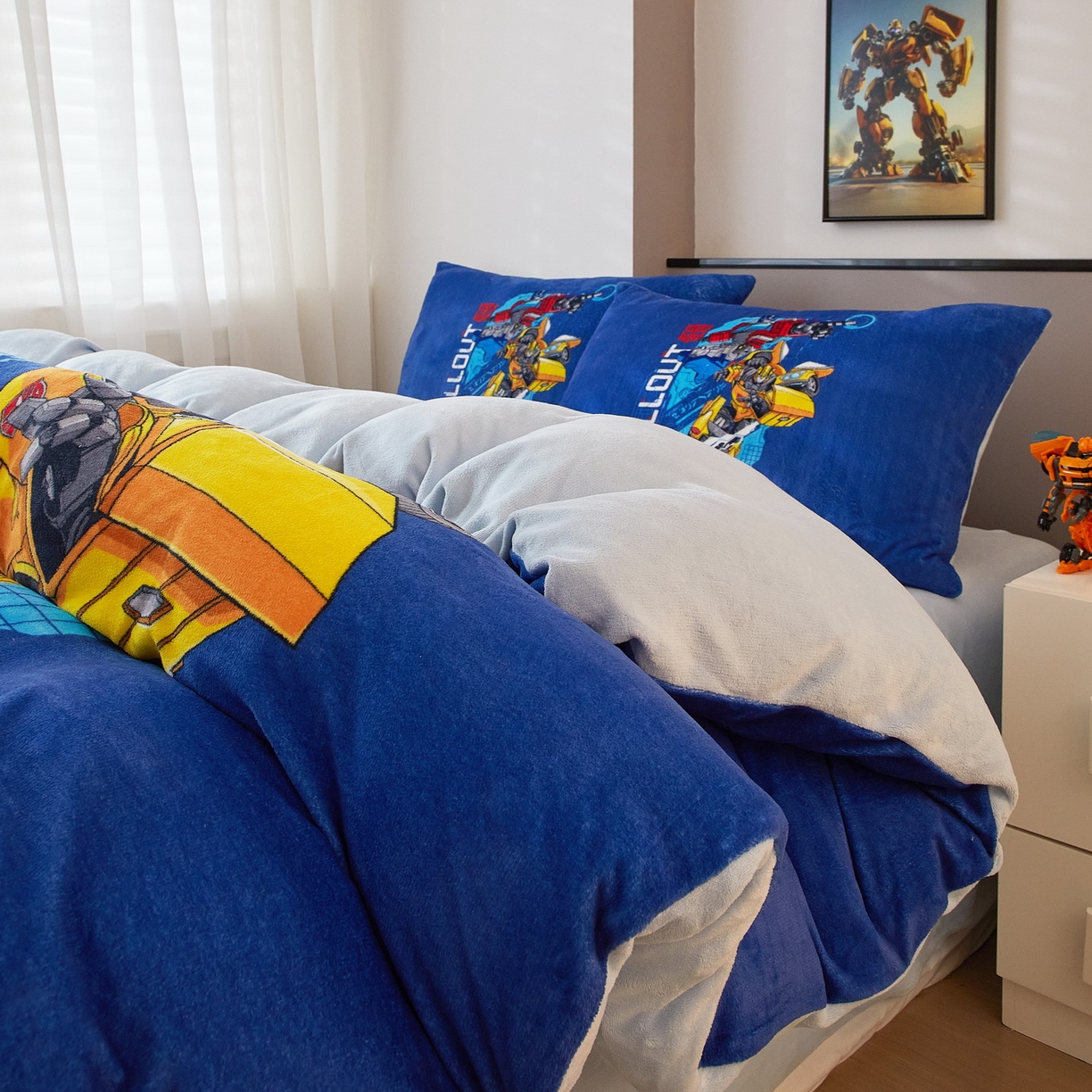 91家纺网 家纺一手货源 找家纺 蘭菲家纺 2025新款变形金刚牛奶绒四件套 10号