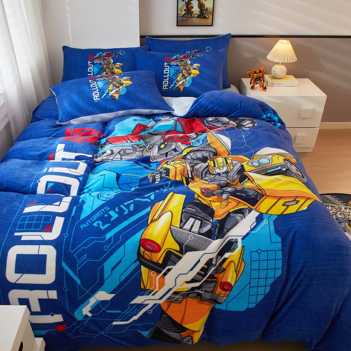 91家纺网 家纺一手货源 找家纺 蘭菲家纺 2025新款变形金刚牛奶绒四件套 10号