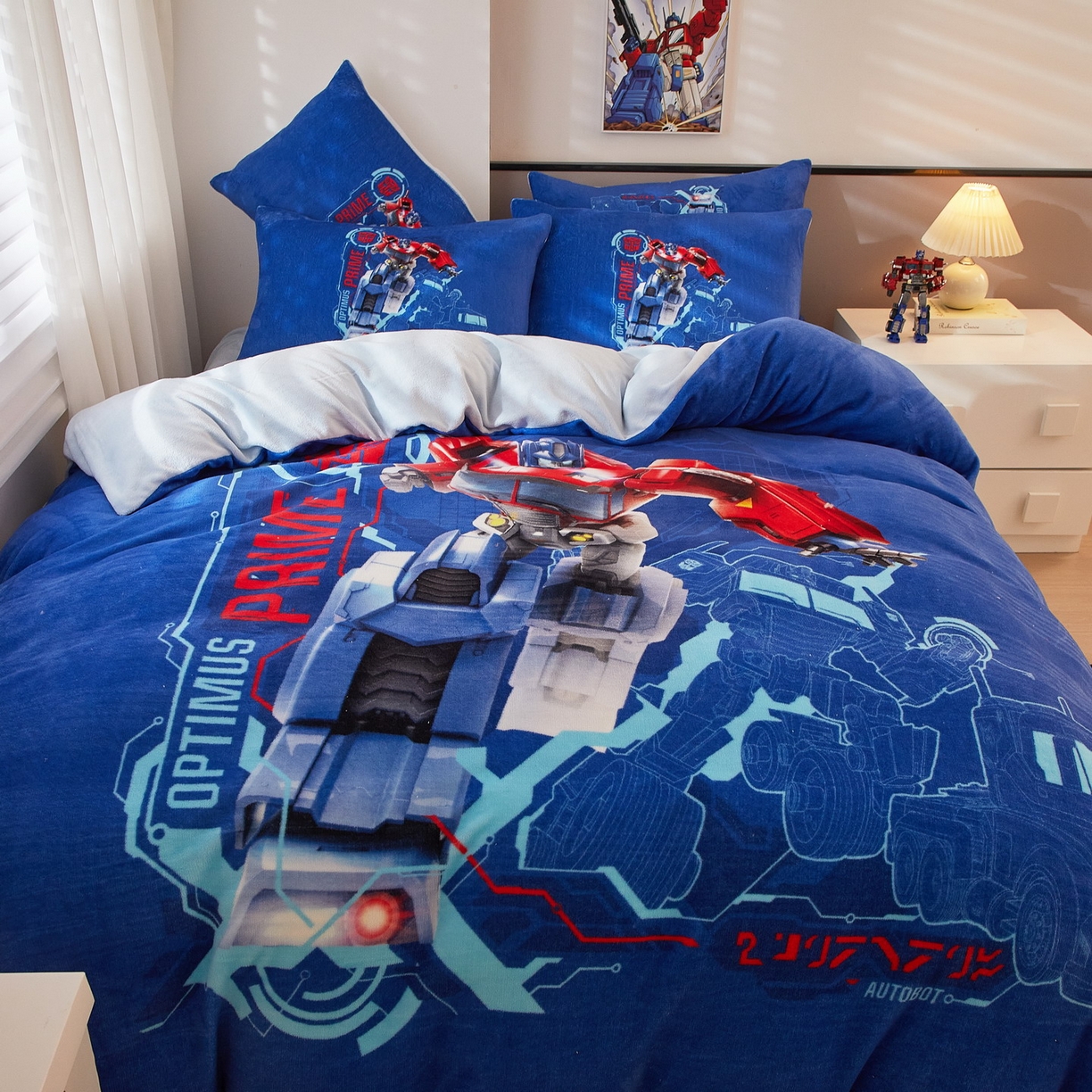 91家纺网 家纺一手货源 找家纺 蘭菲家纺 2025新款变形金刚牛奶绒四件套 12号