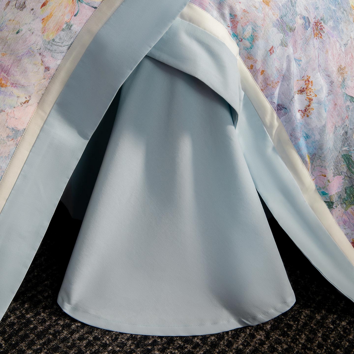 91家纺网 家纺一手货源 找家纺 2025秋冬季A类加厚全棉磨毛四件套纯棉保暖美式轻奢长绒棉数码印花高端床上用品 花弄影-蓝