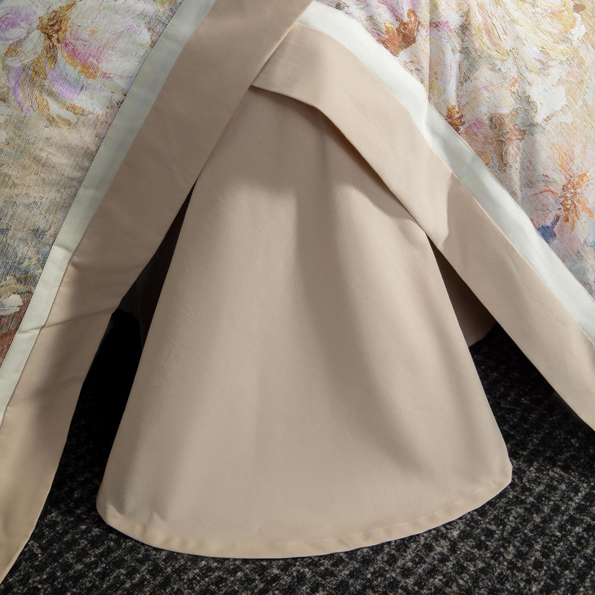 91家纺网 家纺一手货源 找家纺 2025秋冬季A类加厚全棉磨毛四件套纯棉保暖美式轻奢长绒棉数码印花高端床上用品 花弄影-米