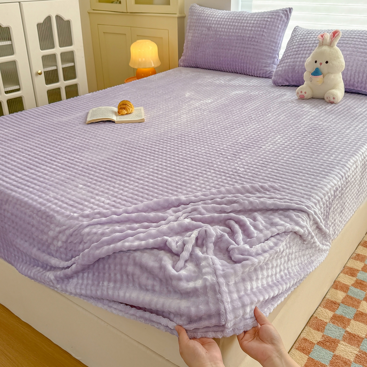 91家纺网 家纺一手货源 找家纺 十一家居 2025年新款A类高克重仿兔毛泡泡绒单床笠单品床笠床笠单件 清雅紫