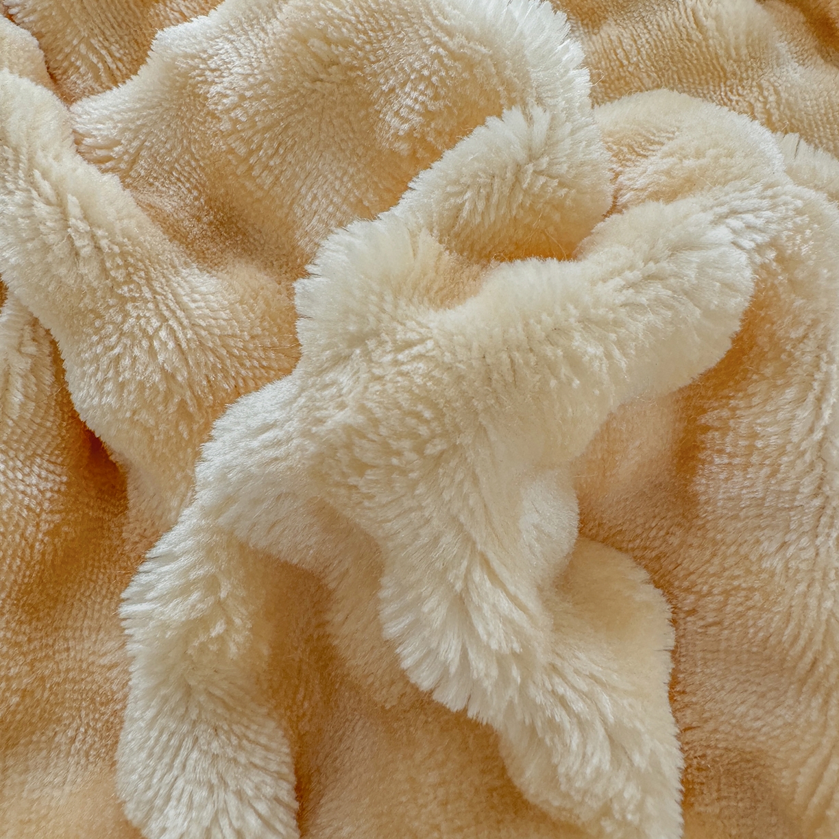 91家纺网 家纺一手货源 找家纺 十一家居 2025年新款A类高克重仿兔毛泡泡绒单床笠单品床笠床笠单件 浅咖驼