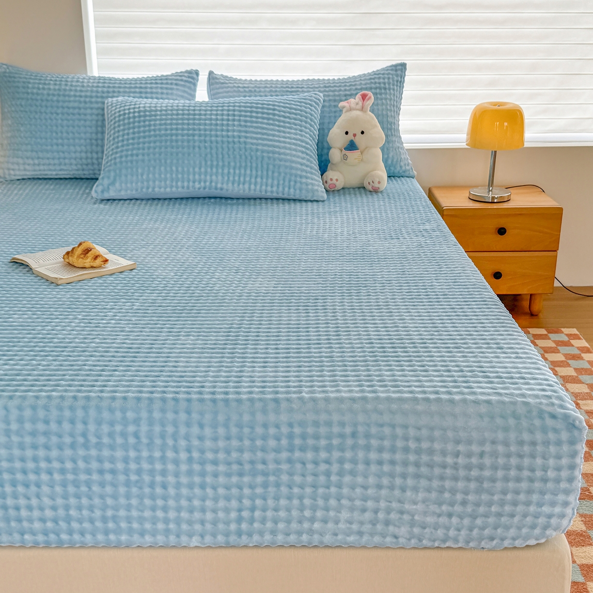 91家纺网 家纺一手货源 找家纺 （总）十一家居 2025年新款A类高克重仿兔毛泡泡绒单床笠单品床笠床笠单件