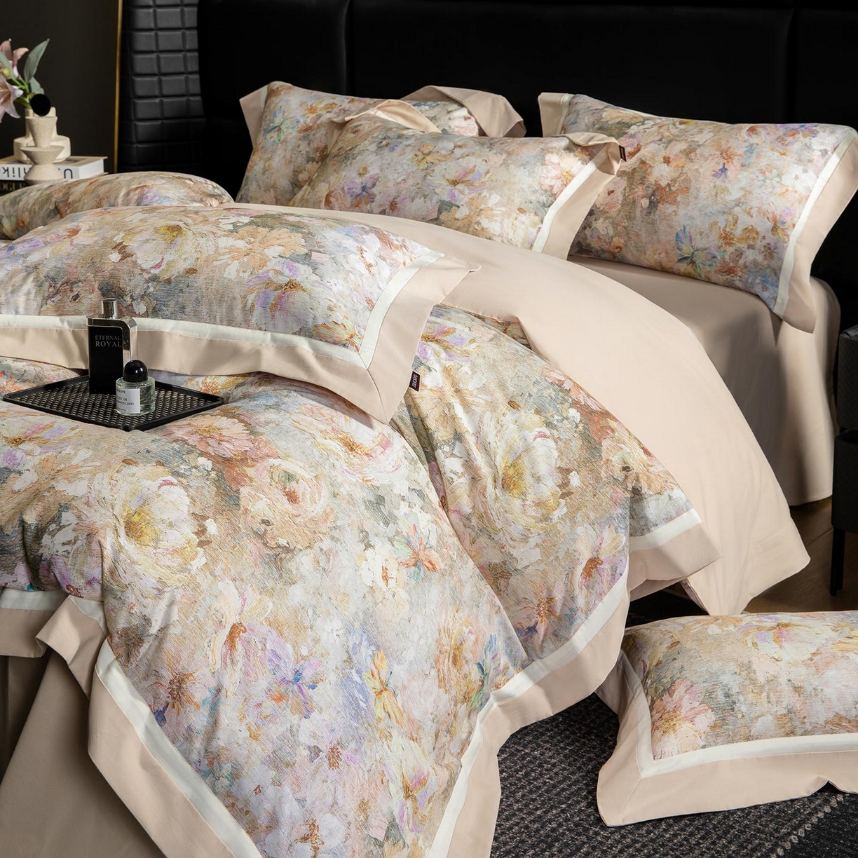 91家纺网 家纺一手货源 找家纺  2025秋冬季A类加厚全棉磨毛四件套纯棉保暖美式轻奢长绒棉数码印花高端床上用品 花弄影-米