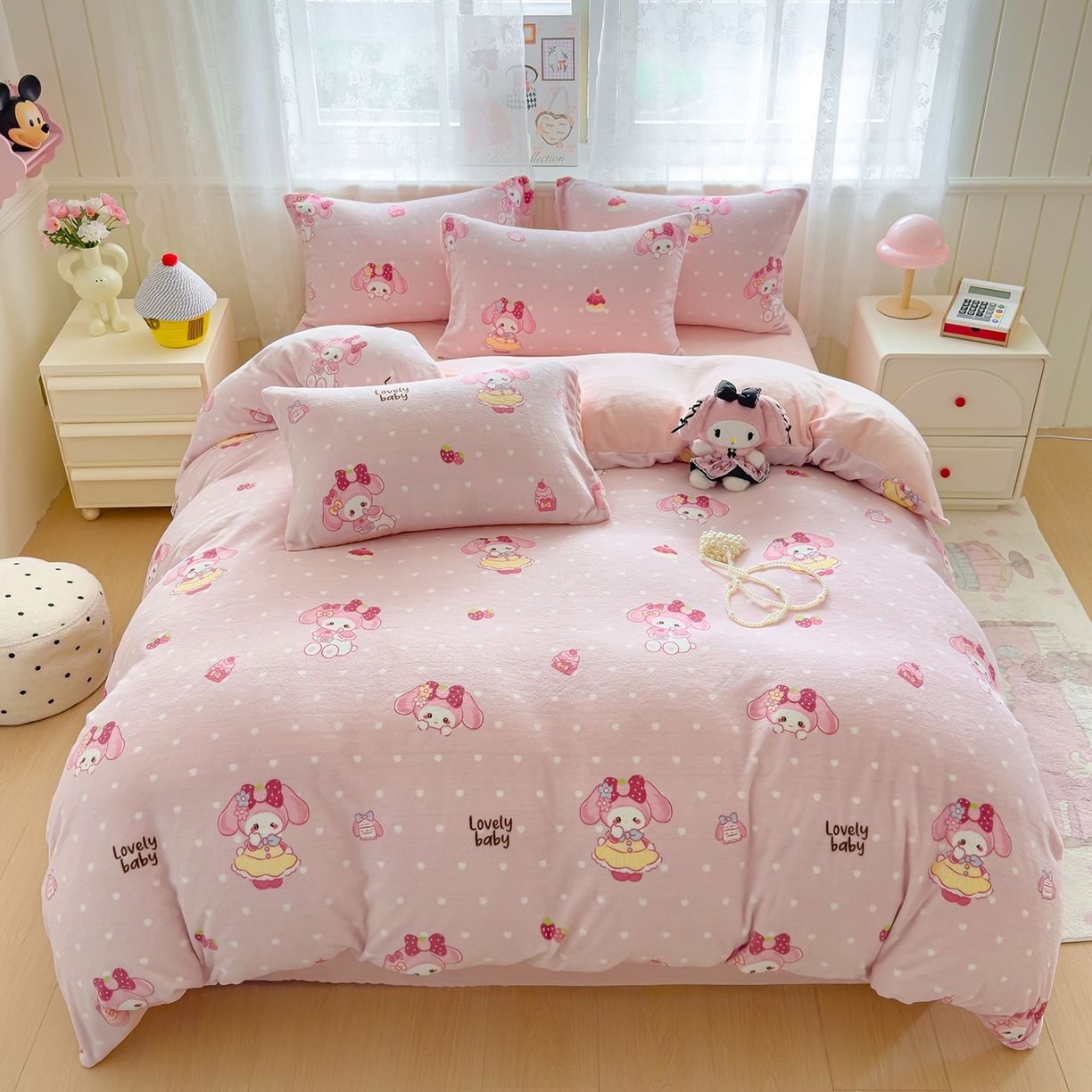 91家纺网 家纺一手货源 找家纺 灿哈家纺 2025新款200g加厚款小清新牛奶绒印花四件套