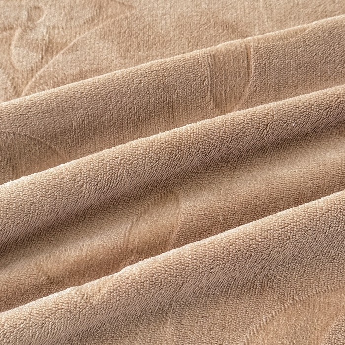 91家纺网 家纺一手货源 找家纺 三悦四季 2025新款200克加厚牛奶绒剪花床笠跨境直播爆款 奶咖