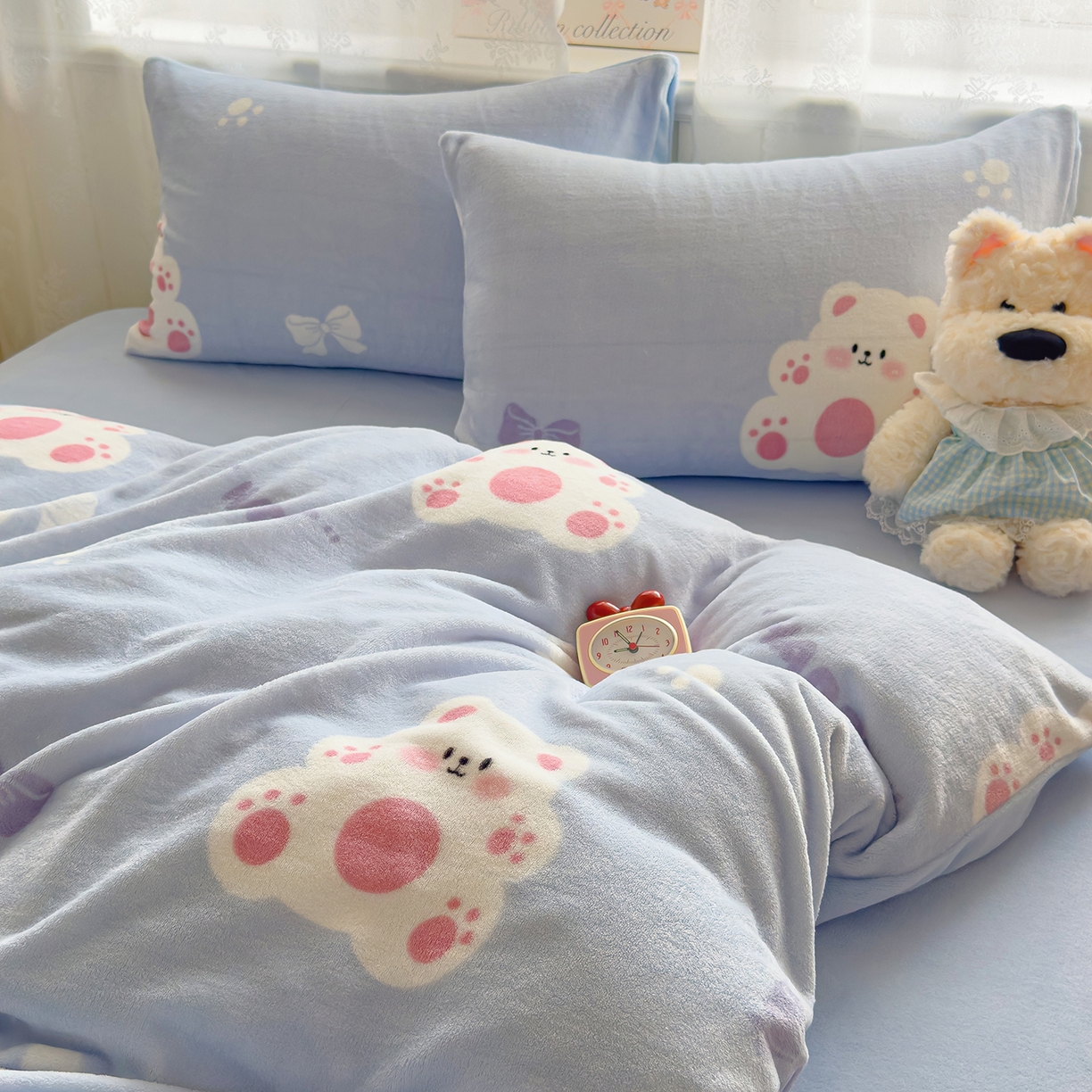 91家纺网 家纺一手货源 找家纺 灿哈家纺 2025新款200g加厚款小清新牛奶绒印花四件套