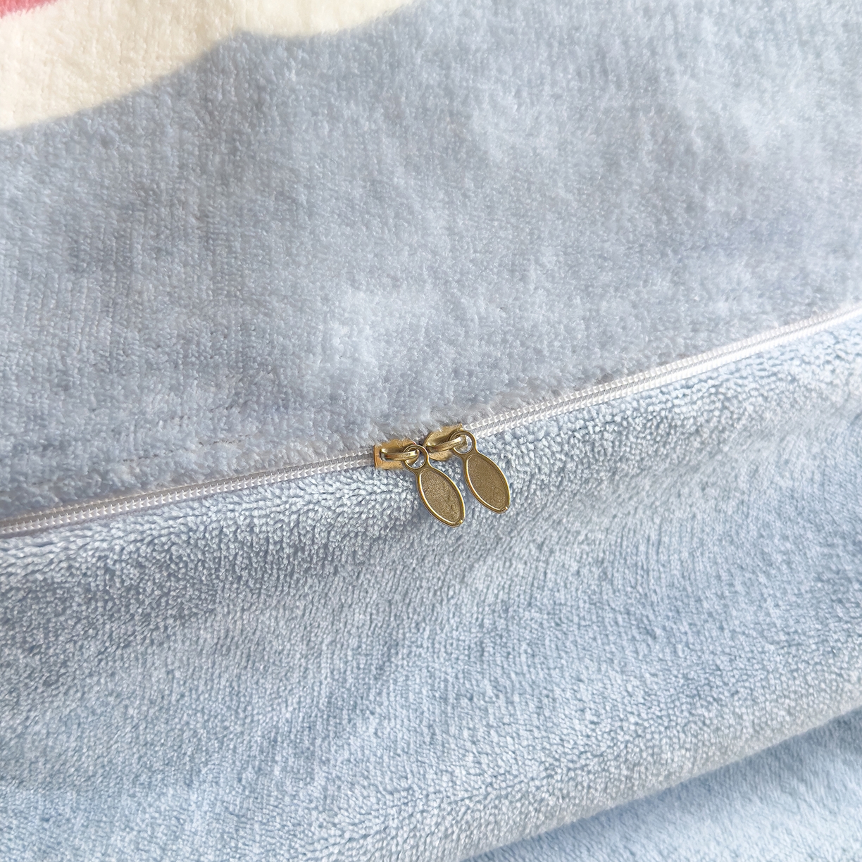 91家纺网 家纺一手货源 找家纺 灿哈家纺 2025新款200g加厚款小清新牛奶绒印花四件套