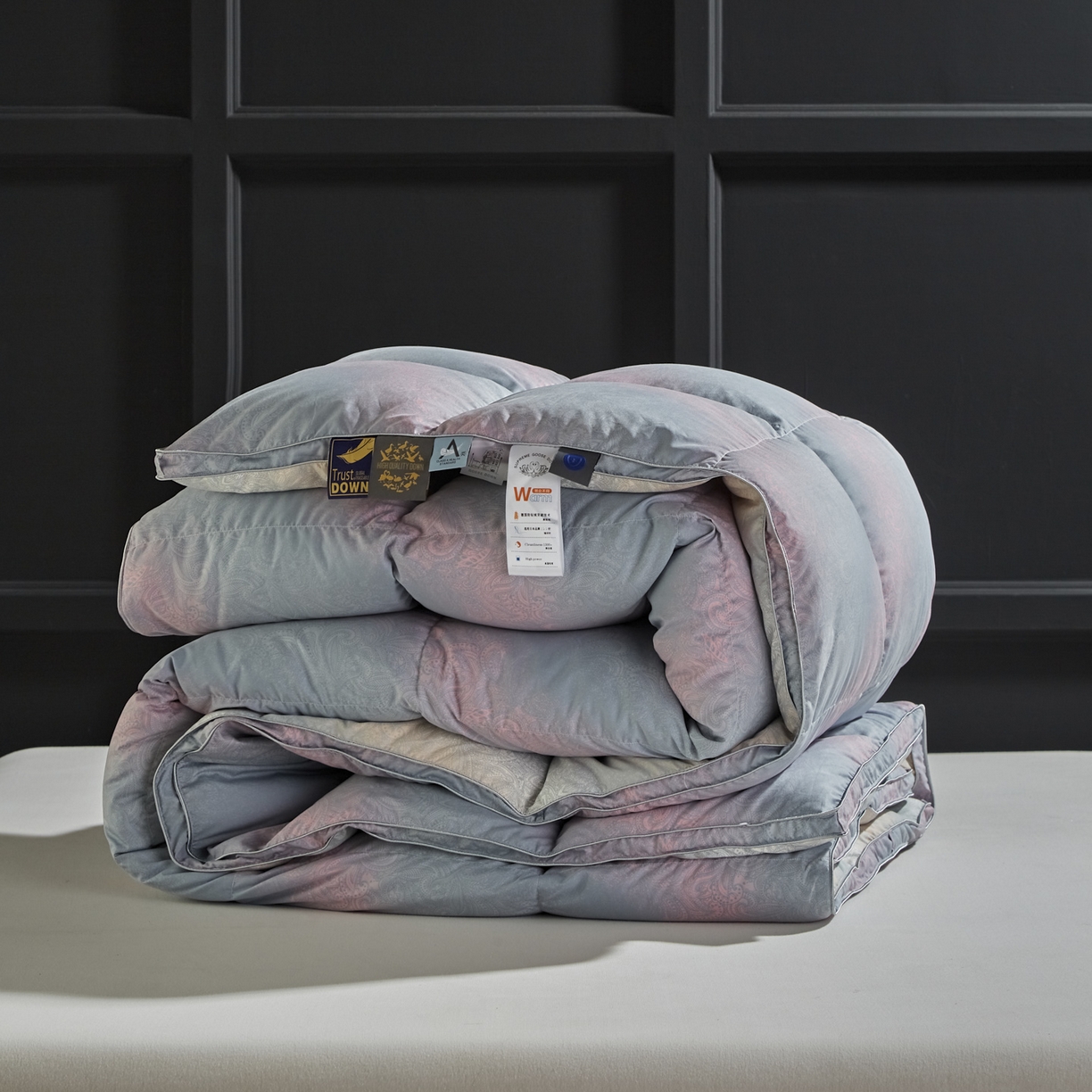 91家纺网 家纺一手货源 找家纺 暖羽屋羽绒馆 2025新款磨毛糯棉鹅绒丝被芯 白鹅绒被子 羽毛被子 双人羽绒被冬被婚庆春秋被 云梦