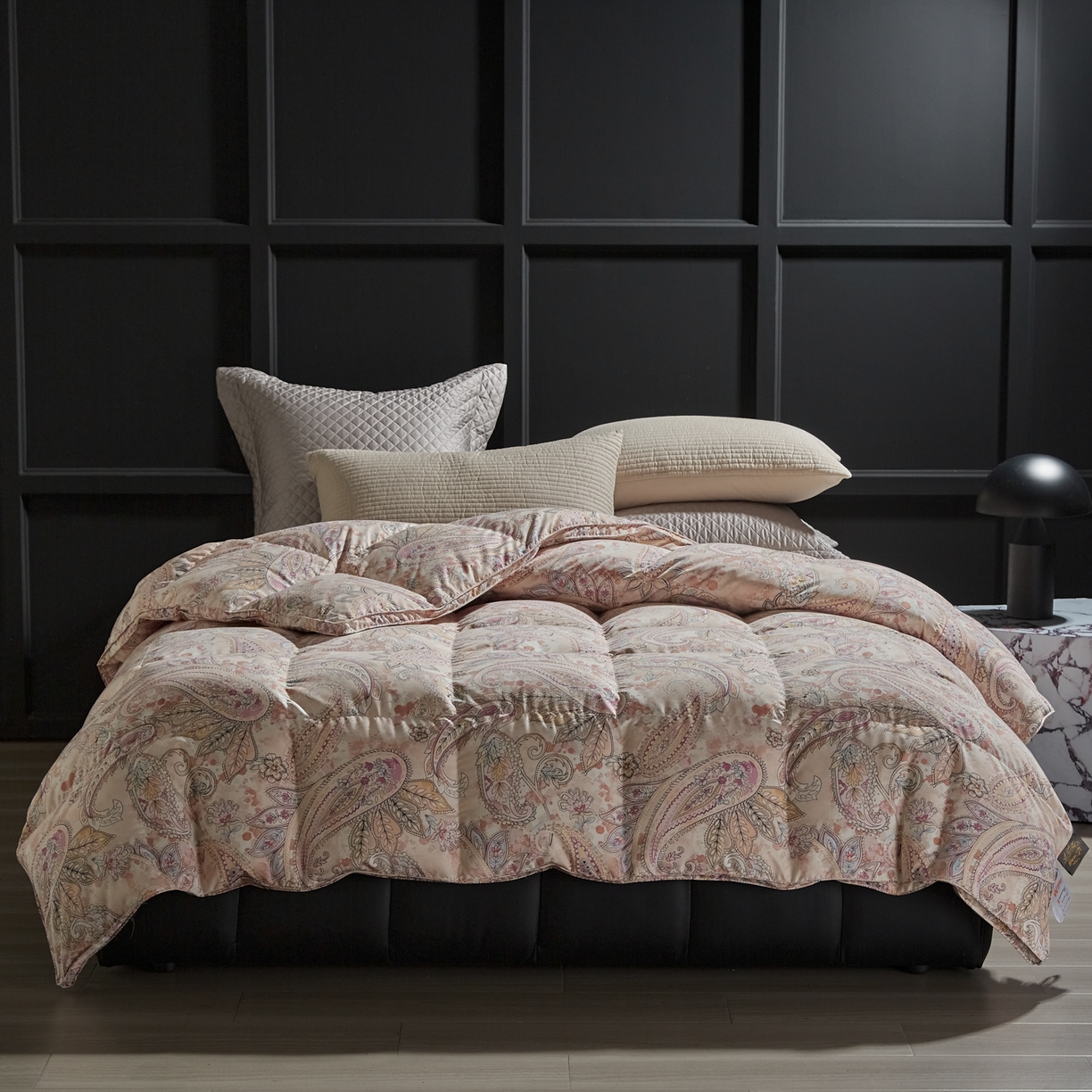 91家纺网 家纺一手货源 找家纺 暖羽屋羽绒馆 2025新款磨毛糯棉鹅绒丝被芯 白鹅绒被子 羽毛被子 双人羽绒被冬被婚庆春秋被 云端