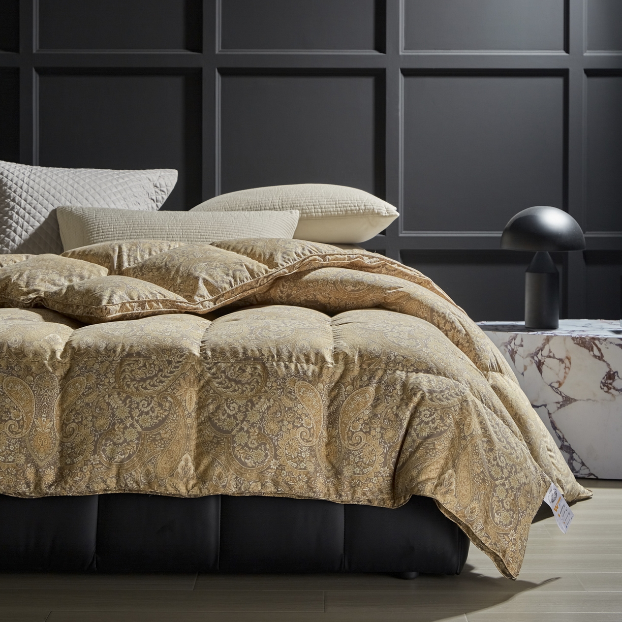 91家纺网 家纺一手货源 找家纺 暖羽屋羽绒馆 2025新款磨毛糯棉鹅绒丝被芯 白鹅绒被子 羽毛被子 双人羽绒被冬被婚庆春秋被 遇见