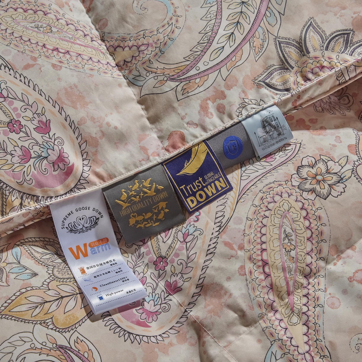 91家纺网 家纺一手货源 找家纺 暖羽屋羽绒馆 2025新款磨毛糯棉鹅绒丝被芯 白鹅绒被子 羽毛被子 双人羽绒被冬被婚庆春秋被 云端