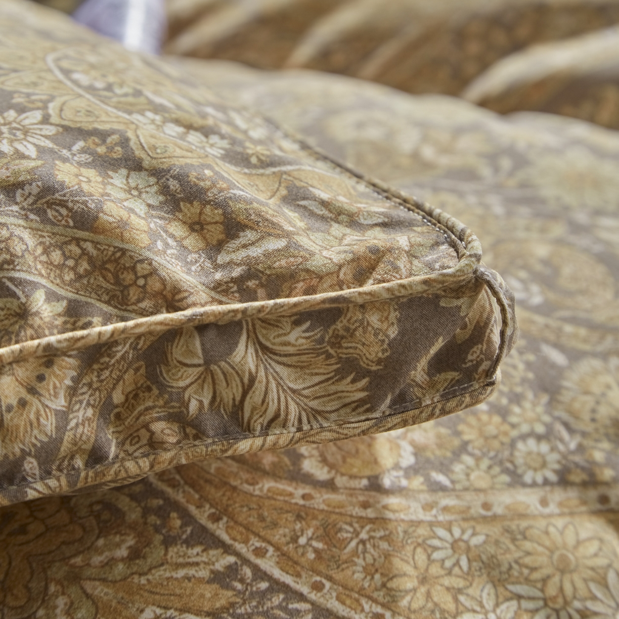 91家纺网 家纺一手货源 找家纺 暖羽屋羽绒馆 2025新款磨毛糯棉鹅绒丝被芯 白鹅绒被子 羽毛被子 双人羽绒被冬被婚庆春秋被 遇见