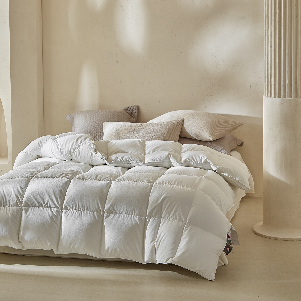 91家纺网 家纺一手货源 找家纺 （总）暖羽屋羽绒馆 2025新款威利斯 鹅绒丝被芯 95白鹅绒羽毛被子 双人加厚冬被 春秋被